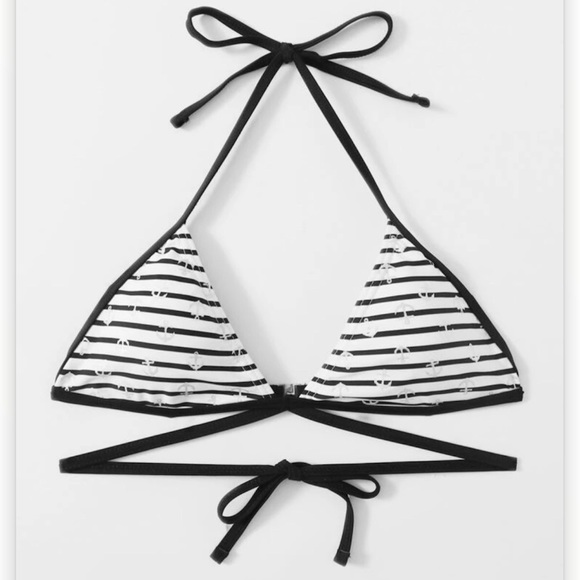 SHEIN Other - NWT STRIPED BLACK AND WHITE ANCHOR BIKINI TOP
